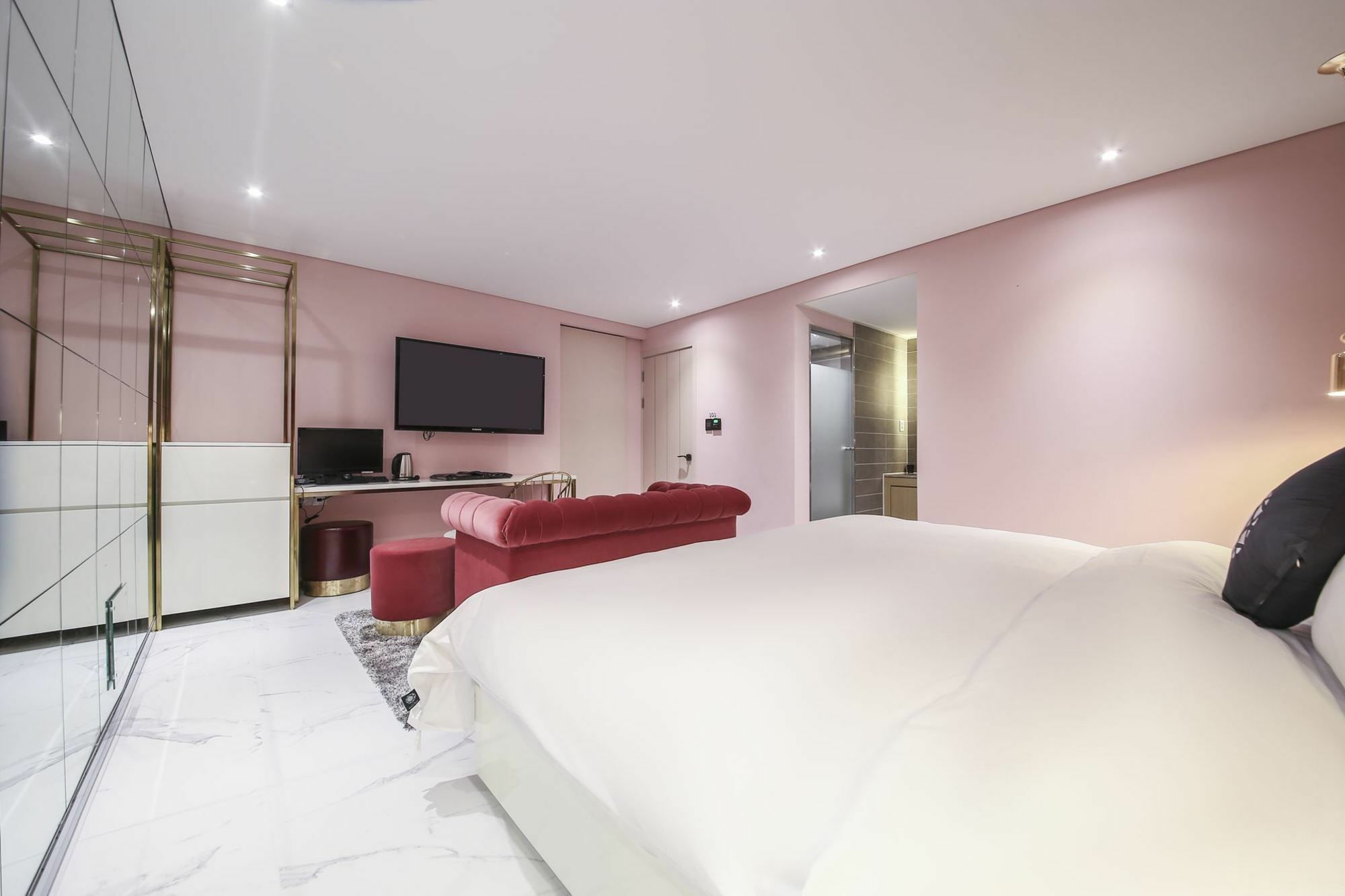 Hotel Cullinan Seocho Seoul Exterior photo