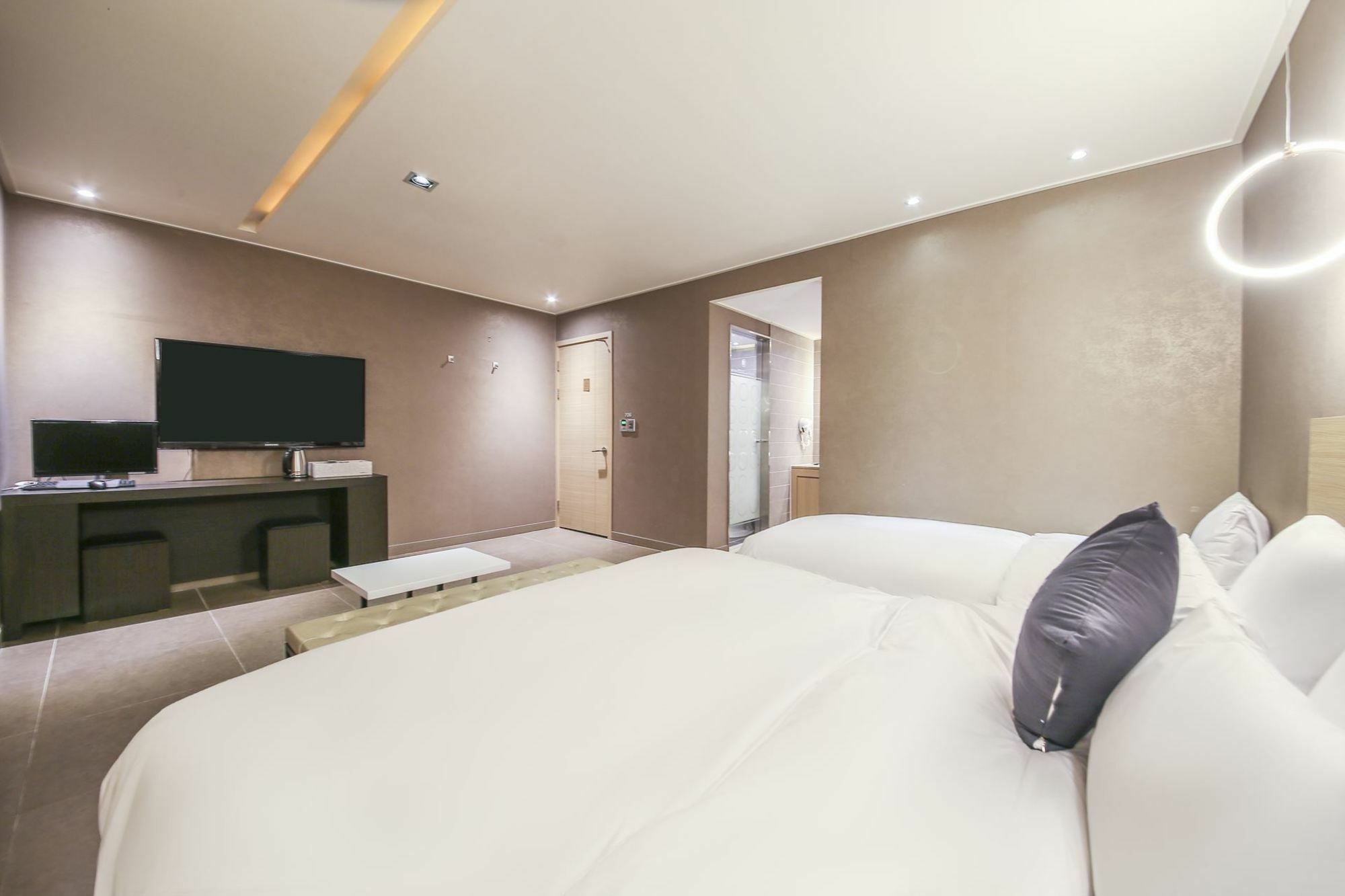 Hotel Cullinan Seocho Seoul Exterior photo