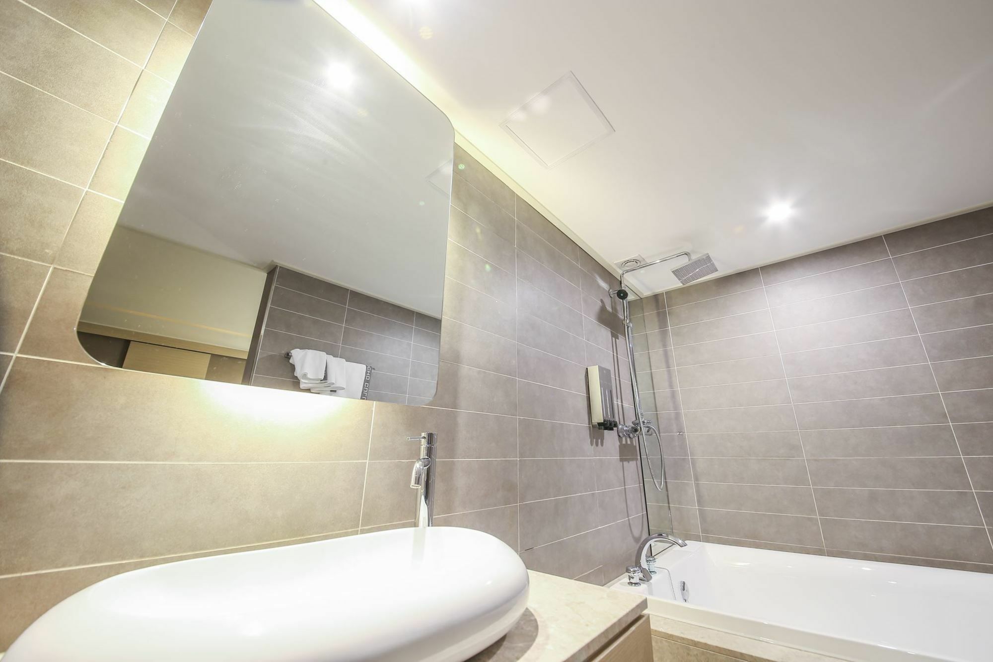 Hotel Cullinan Seocho Seoul Exterior photo